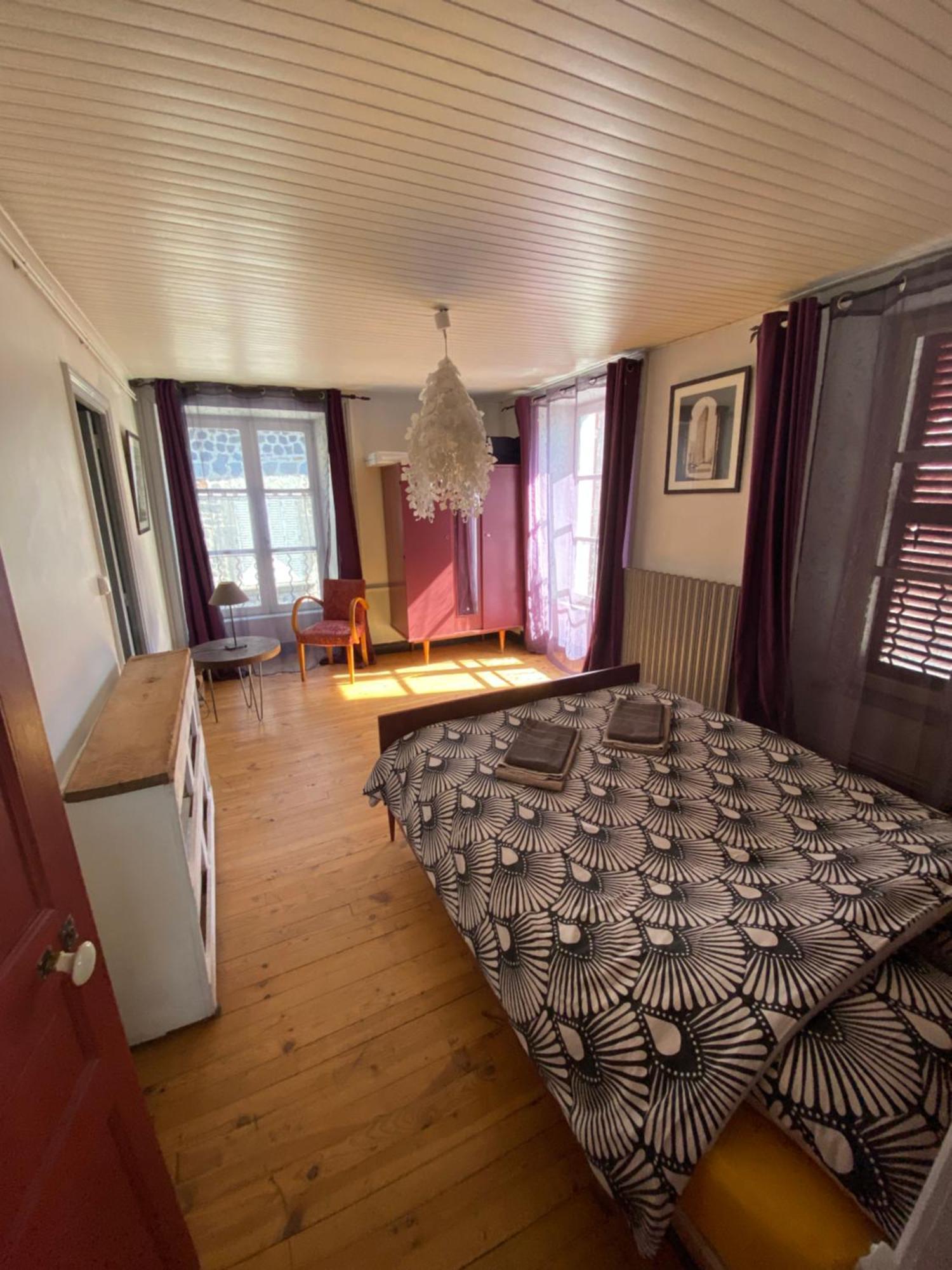 Charmant Appartement Au Coeur Des Volcans D Auvergne Murat  Exterior foto